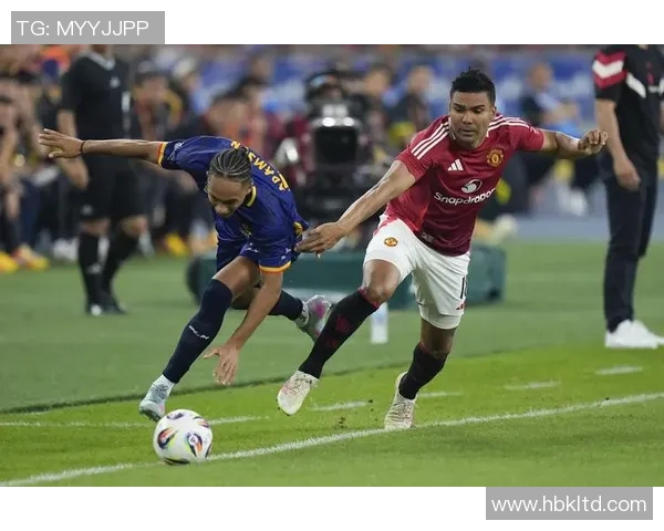 足球四大球星经典对比解析 谁才是球场真正的王者